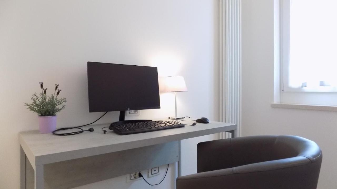 Millyholidays - Apartment Lilla - Center - Nearby Beach - Private Garden - Spa Pool บาร์โดลิโน ภายนอก รูปภาพ