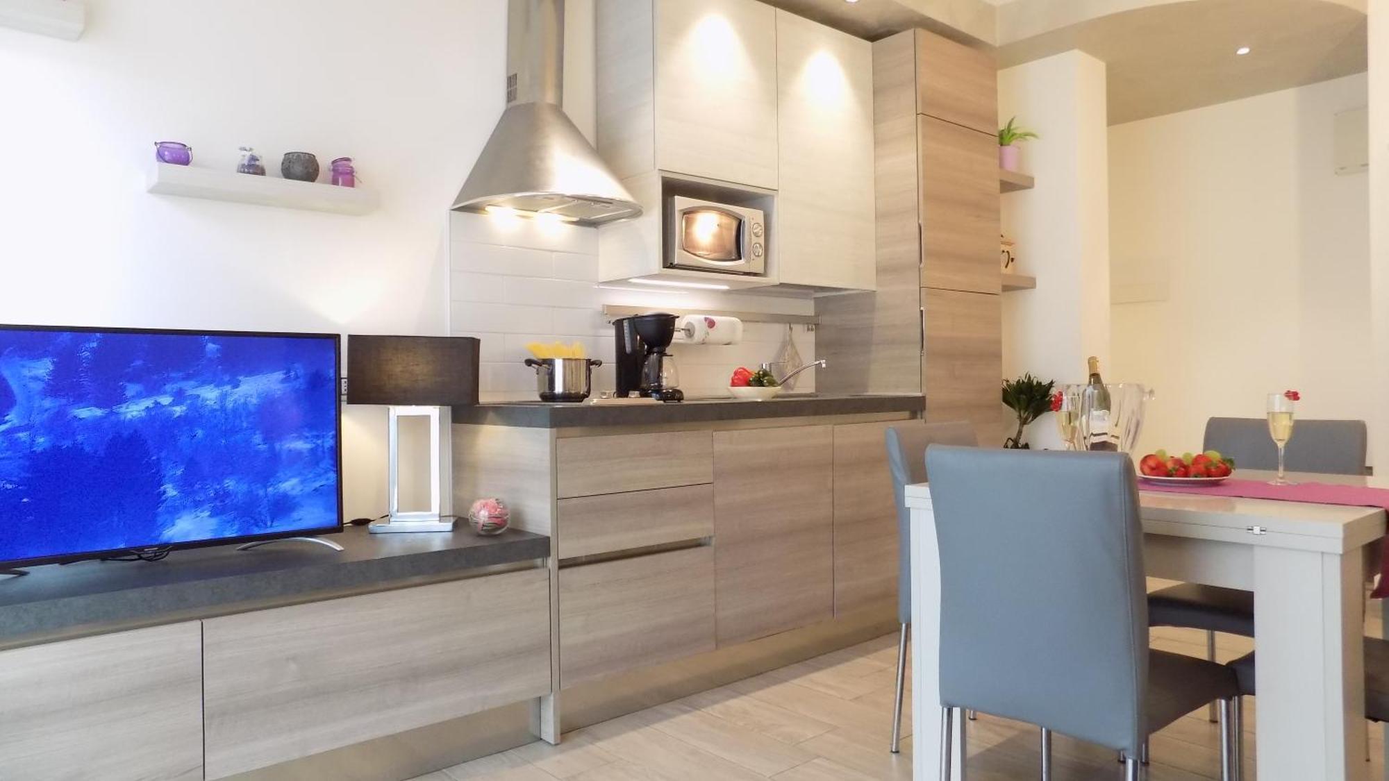 Millyholidays - Apartment Lilla - Center - Nearby Beach - Private Garden - Spa Pool บาร์โดลิโน ภายนอก รูปภาพ