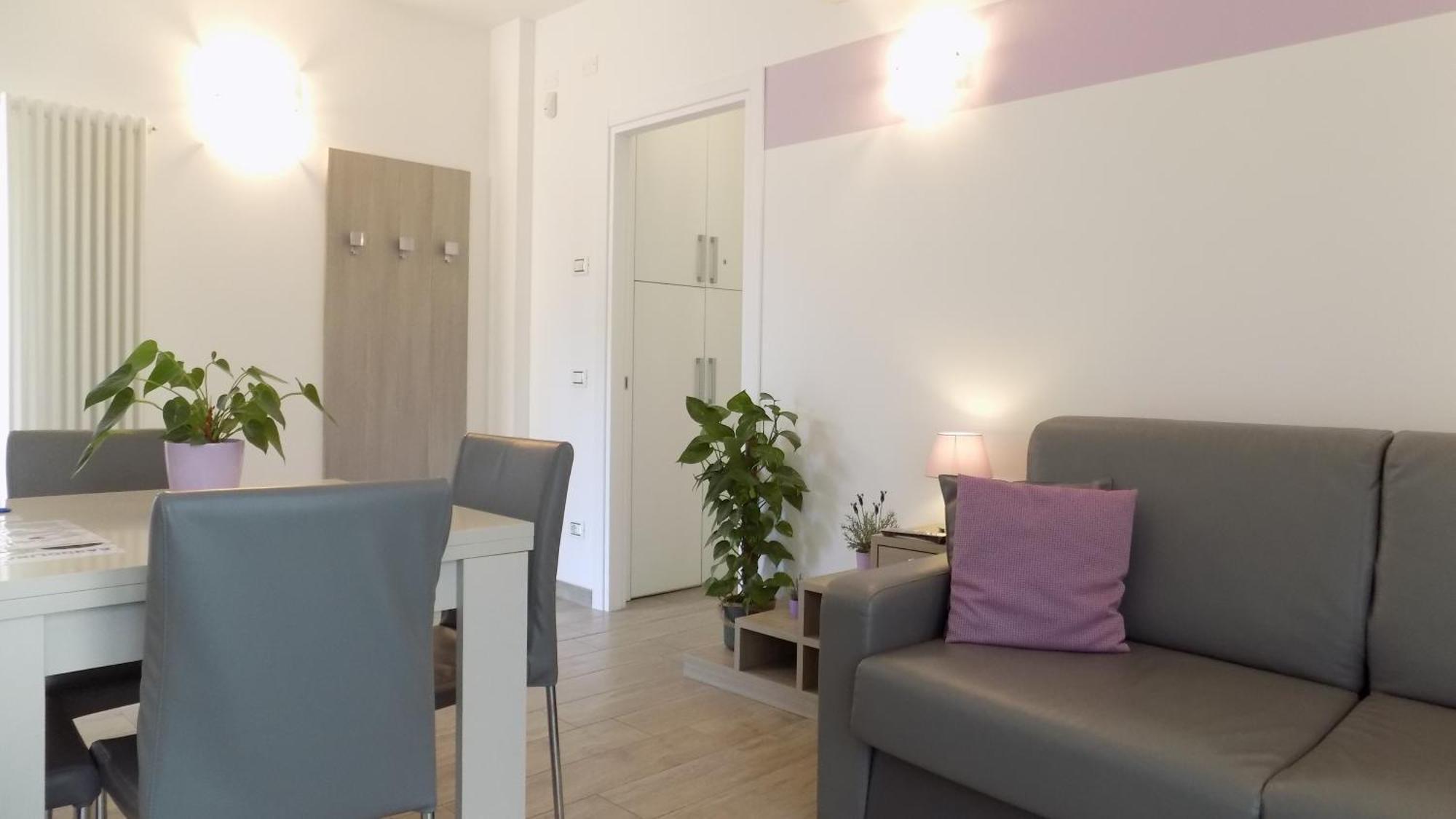 Millyholidays - Apartment Lilla - Center - Nearby Beach - Private Garden - Spa Pool บาร์โดลิโน ภายนอก รูปภาพ